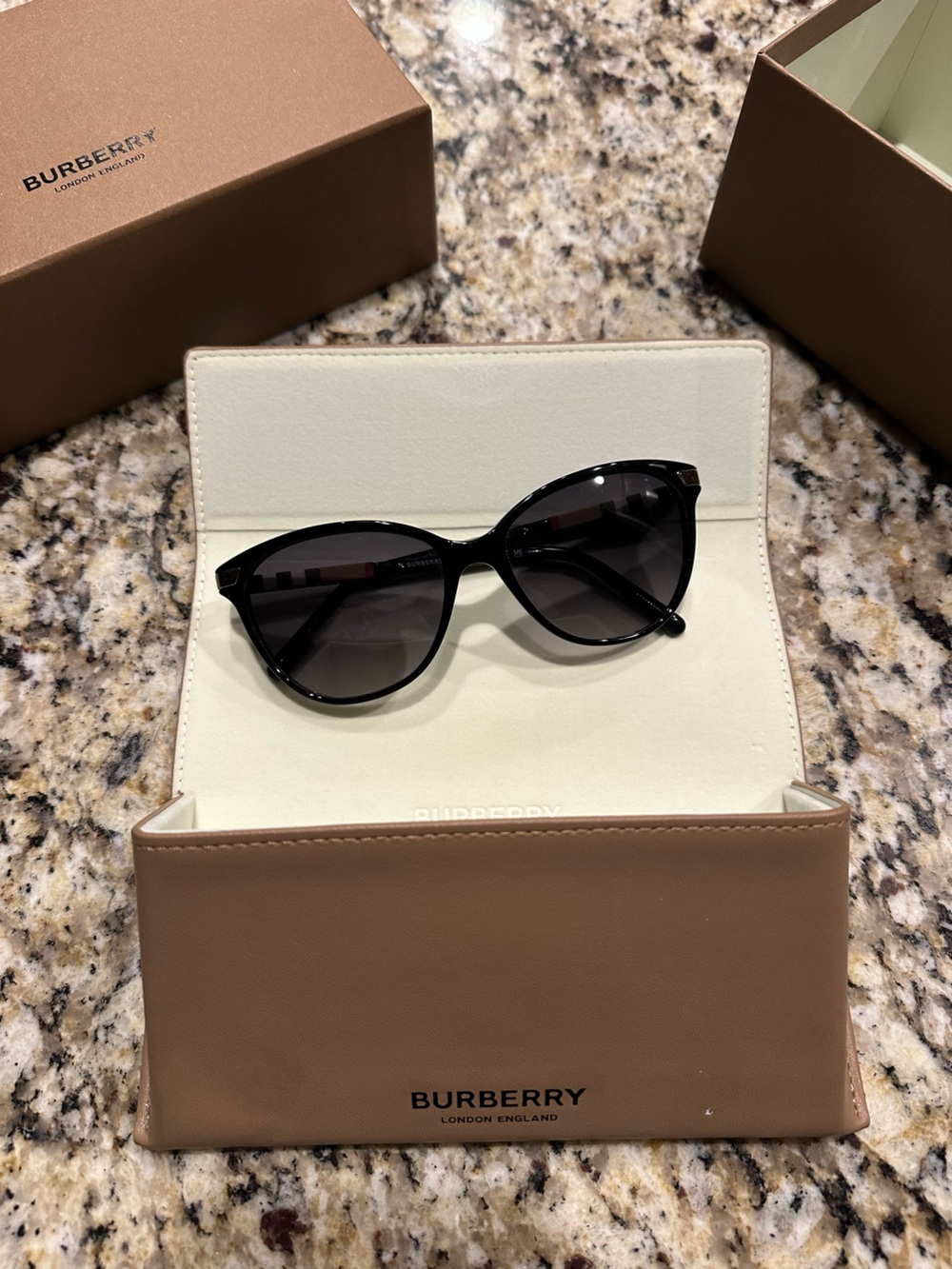 Women’s Burberry Sunglasses - Picture 2 of 5
